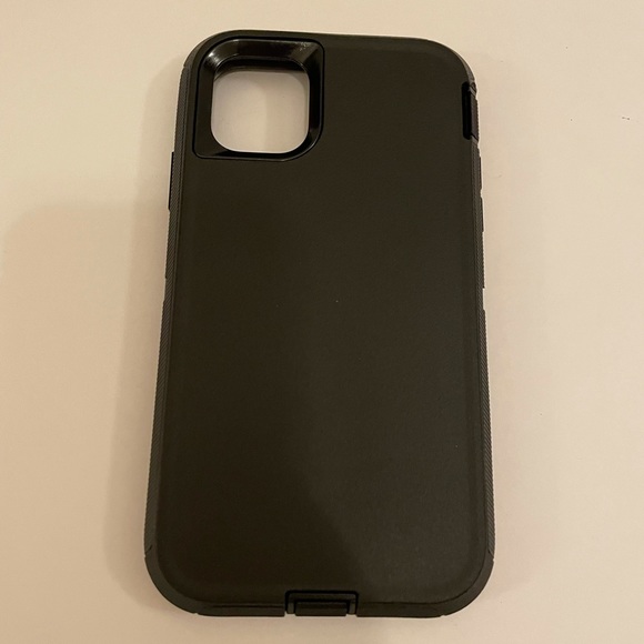 Diverbox Cell Phone Case Compatible with IPhone 11, Black - Picture 1 of 7